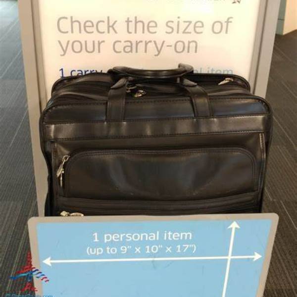 does united allow carry on bags