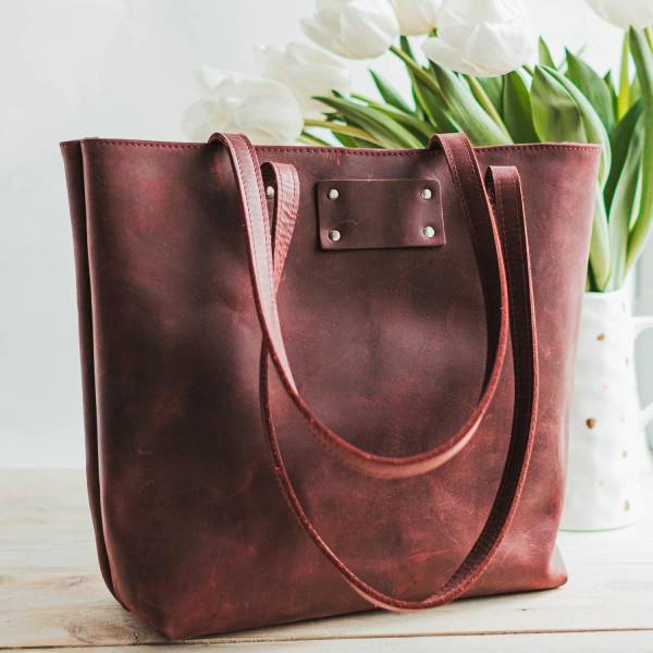 leather tote bag