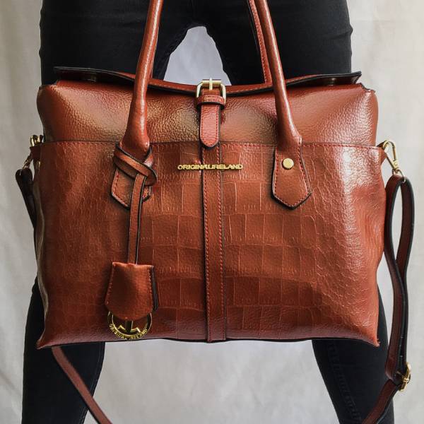 leather tote bag