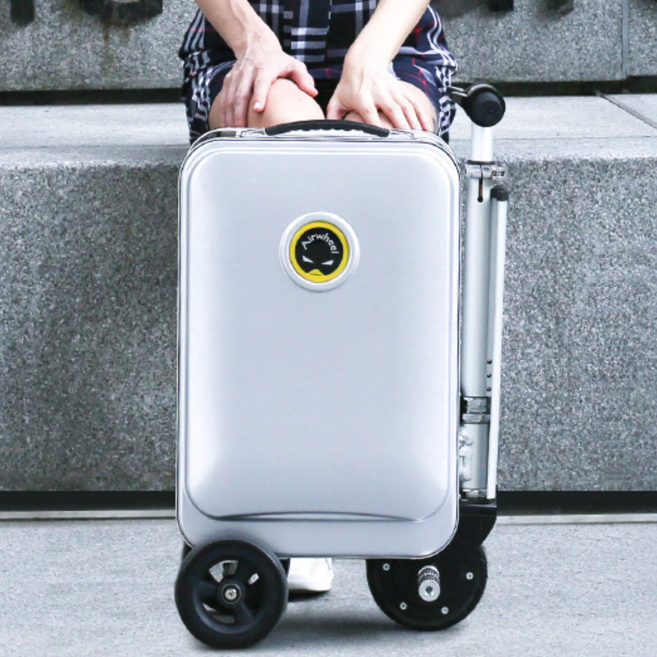 electric suitcase